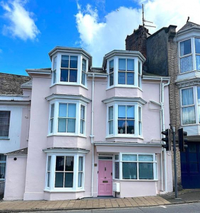 One Sandringham - Boutique Seaside Home in Ilfracombe